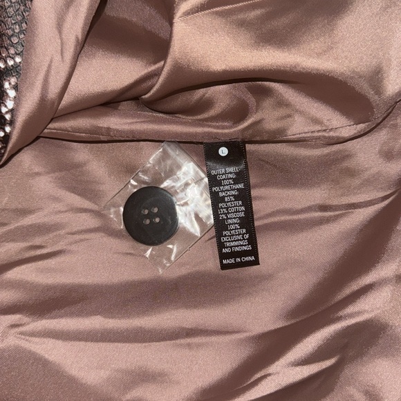 Aqua Snakeskin Print Pink & Black Faux-Leather Trench Coat - Size Large - Picture 9 of 10